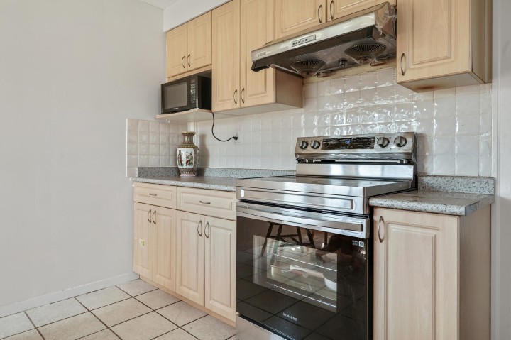 Photo 14 at 2336 E 45 Avenue, Killarney VE, Vancouver East