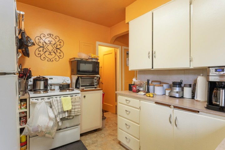 Photo 6 at 5454 Melbourne Street, Collingwood VE, Vancouver East