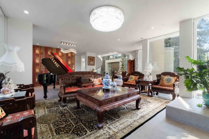 Photo 6 at 1919 W 57th Avenue, S.W. Marine, Vancouver West