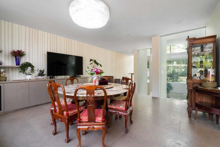 Photo 10 at 1919 W 57th Avenue, S.W. Marine, Vancouver West