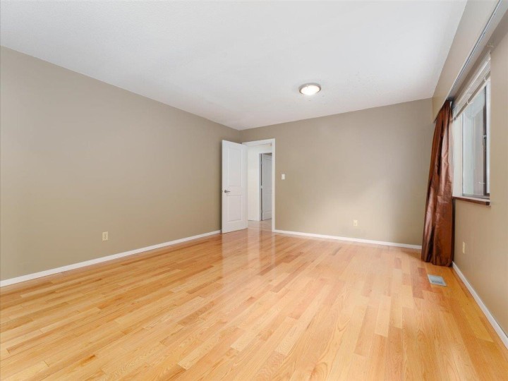 Photo 16 at 277 E Braemar Road, Upper Lonsdale, North Vancouver