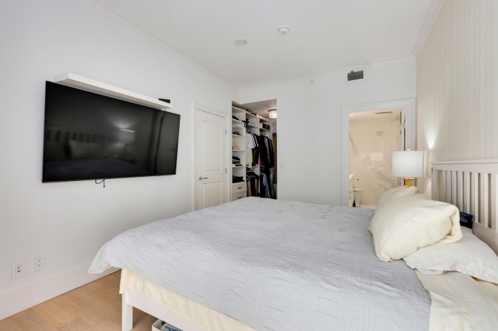 Photo 12 at 501 - 185 Victory Ship Way, Lower Lonsdale, North Vancouver