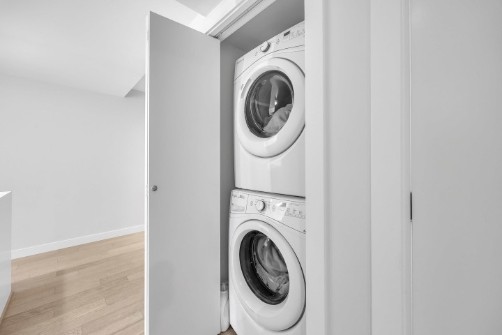 Photo 17 at 311 - 5555 Dunbar Street, Dunbar, Vancouver West