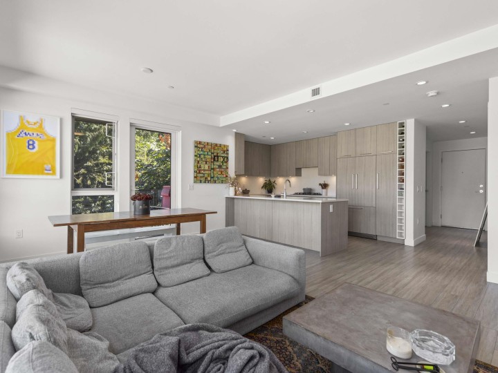 Photo 6 at 312 - 747 E 3rd Street, Queensbury, North Vancouver