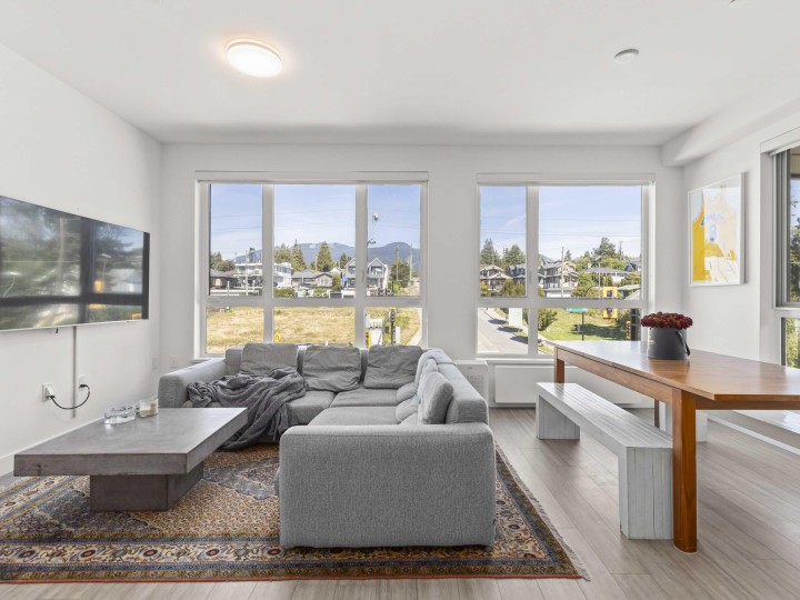 Photo 4 at 312 - 747 E 3rd Street, Queensbury, North Vancouver