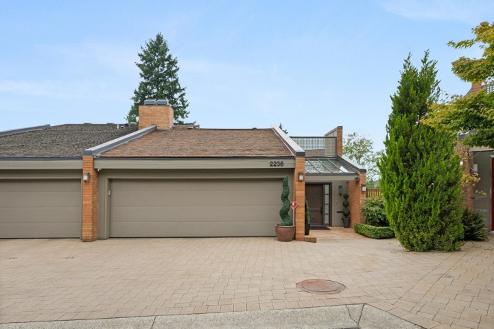 Photo 4 at 2236 Yewbrook Place, Southlands, Vancouver West