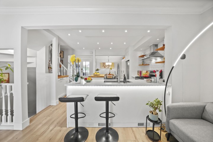 Photo 10 at 49 - 1910 Cedar Village Crescent, Westlynn, North Vancouver