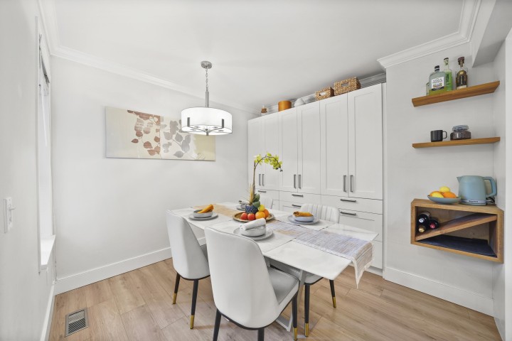 Photo 11 at 49 - 1910 Cedar Village Crescent, Westlynn, North Vancouver