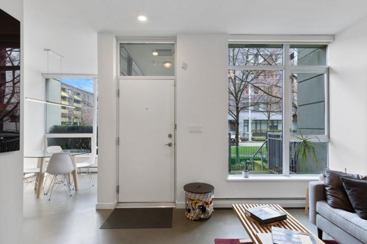 Photo 2 at 128 W 1st Avenue, False Creek, Vancouver West