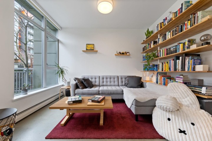 Photo 11 at 128 W 1st Avenue, False Creek, Vancouver West