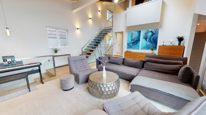 Photo 5 at 4062 Norwood Avenue, Upper Delbrook, North Vancouver