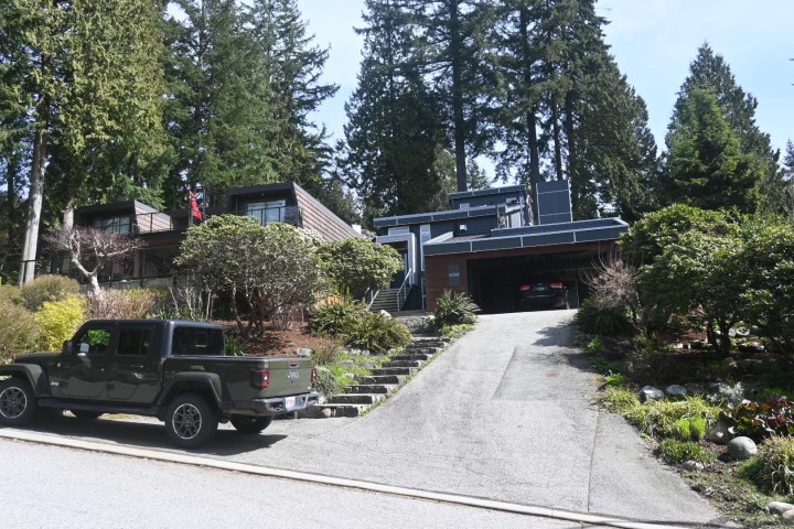 Photo 39 at 4062 Norwood Avenue, Upper Delbrook, North Vancouver