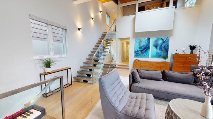 Photo 4 at 4062 Norwood Avenue, Upper Delbrook, North Vancouver