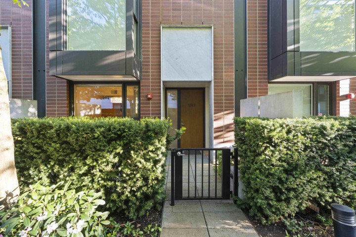 Photo 2 at 1512 Atlas Lane, South Granville, Vancouver West