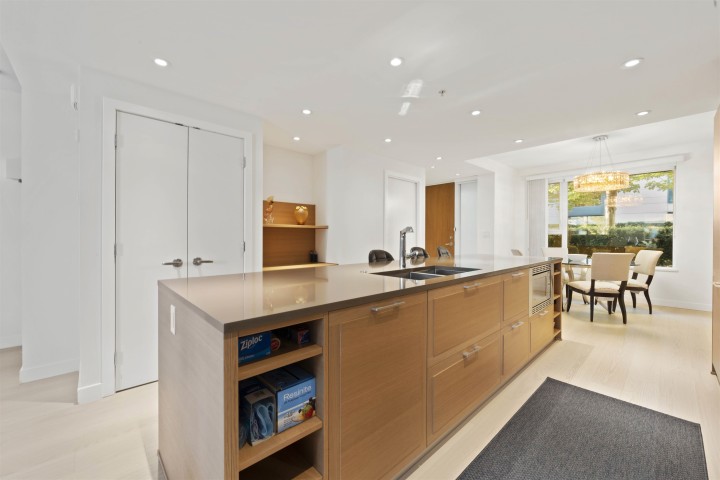 Photo 11 at 1512 Atlas Lane, South Granville, Vancouver West