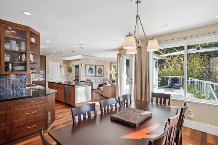 Photo 11 at 5755 Telegraph Trail, Eagle Harbour, West Vancouver