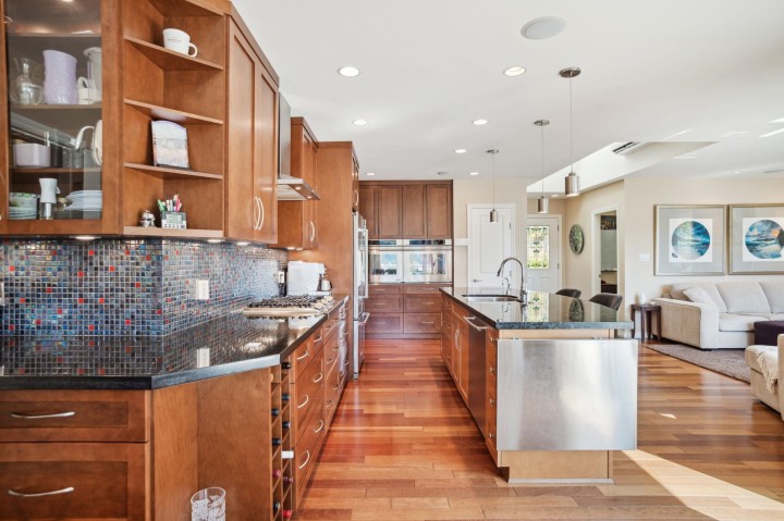 Photo 8 at 5755 Telegraph Trail, Eagle Harbour, West Vancouver