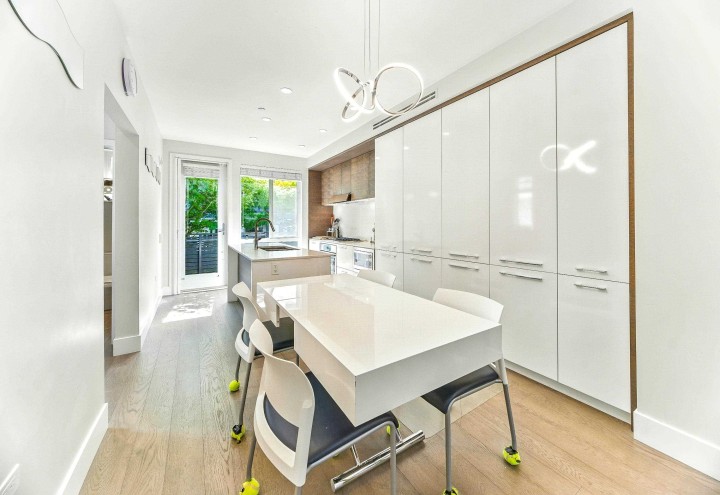 Photo 6 at 276 W 62nd Avenue, Marpole, Vancouver West