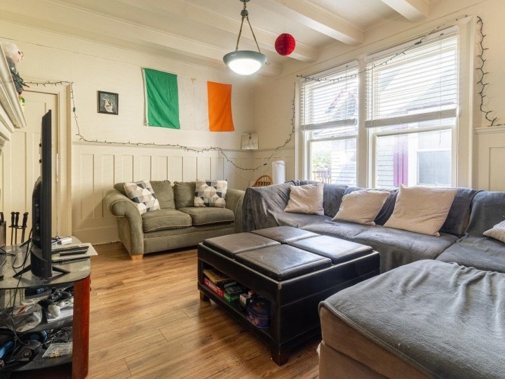 Photo 16 at 3347 W 8th Avenue, Kitsilano, Vancouver West