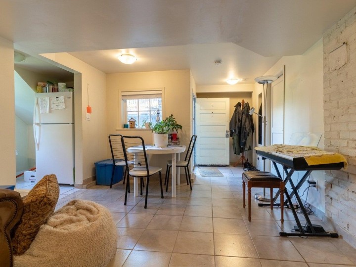 Photo 24 at 3347 W 8th Avenue, Kitsilano, Vancouver West