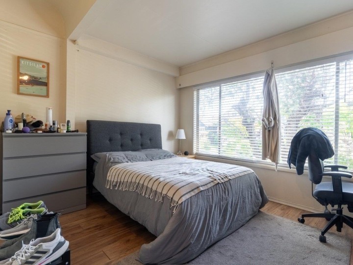 Photo 18 at 3347 W 8th Avenue, Kitsilano, Vancouver West