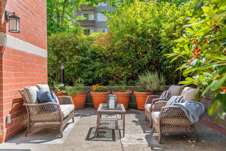 Photo 6 at 102 - 2128 W 43rd Avenue, Kerrisdale, Vancouver West