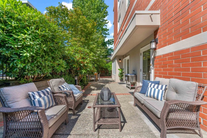 Photo 32 at 102 - 2128 W 43rd Avenue, Kerrisdale, Vancouver West