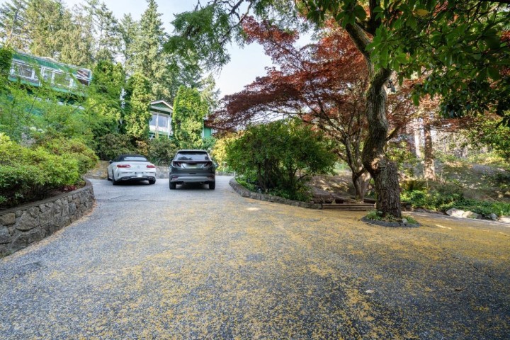 Photo 36 at 4415 Woodcrest Road, Cypress Park Estates, West Vancouver