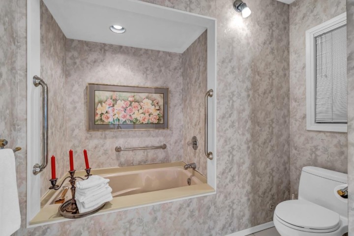 Photo 20 at 4415 Woodcrest Road, Cypress Park Estates, West Vancouver