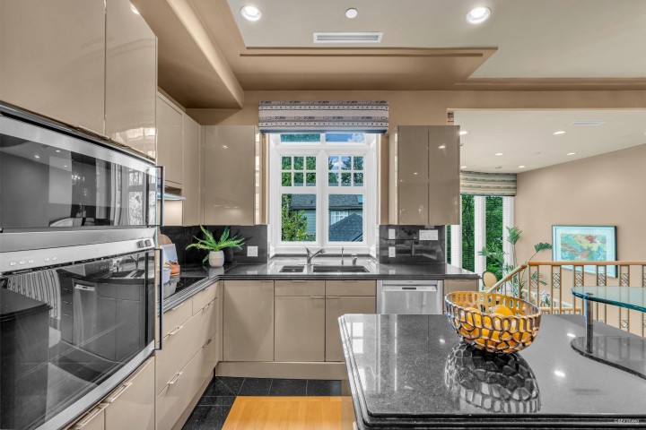 Photo 13 at 5885 Angus Drive, South Granville, Vancouver West