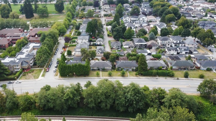 Photo 11 at 2578 S Grandview Highway, Renfrew Heights, Vancouver East