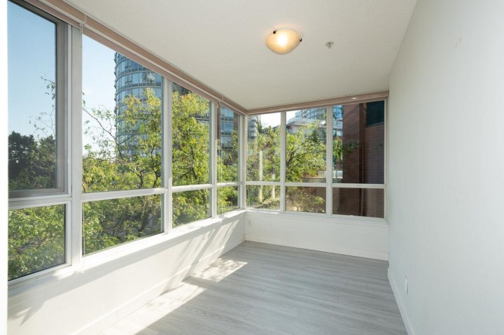 Photo 8 at 209 - 63 Keefer Place, Downtown VW, Vancouver West