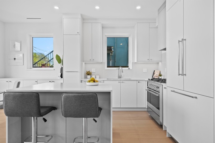 Photo 7 at 2 - 2253 Grant Street, Grandview Woodland, Vancouver East