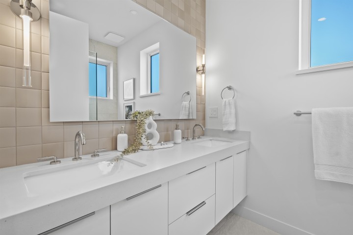 Photo 20 at 2 - 2253 Grant Street, Grandview Woodland, Vancouver East