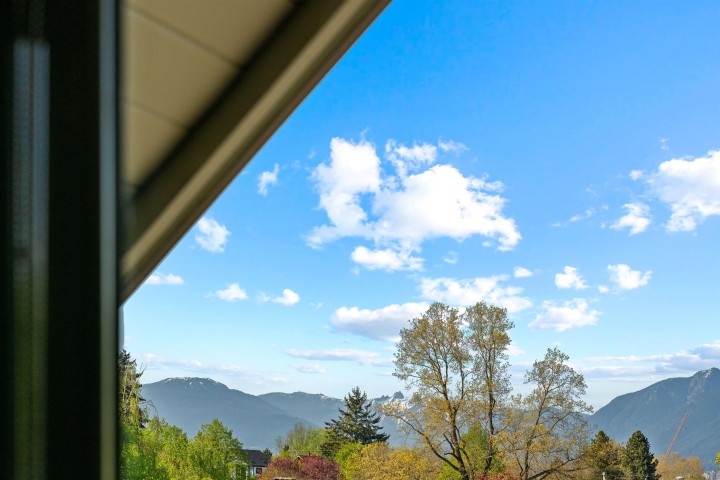 Photo 30 at 2 - 2253 Grant Street, Grandview Woodland, Vancouver East