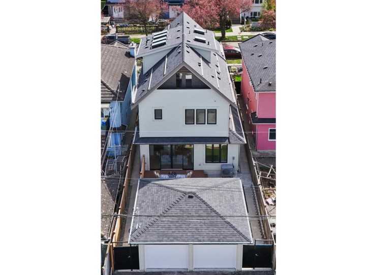 Photo 33 at 2 - 2253 Grant Street, Grandview Woodland, Vancouver East