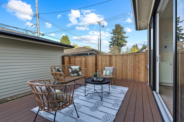 Photo 15 at 2 - 2253 Grant Street, Grandview Woodland, Vancouver East