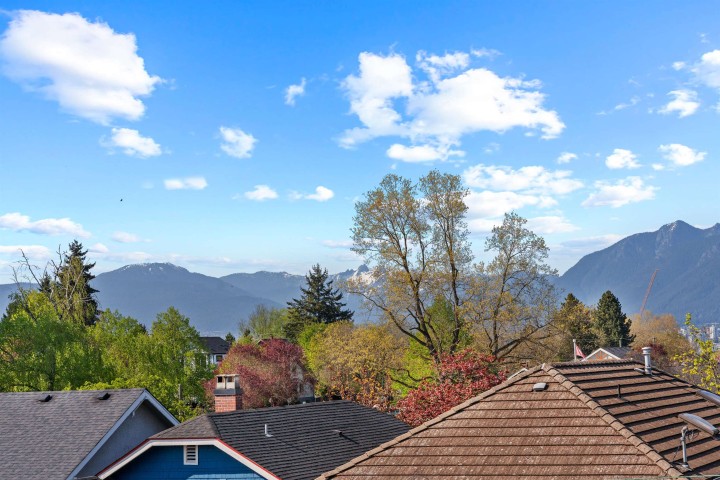 Photo 31 at 2 - 2253 Grant Street, Grandview Woodland, Vancouver East