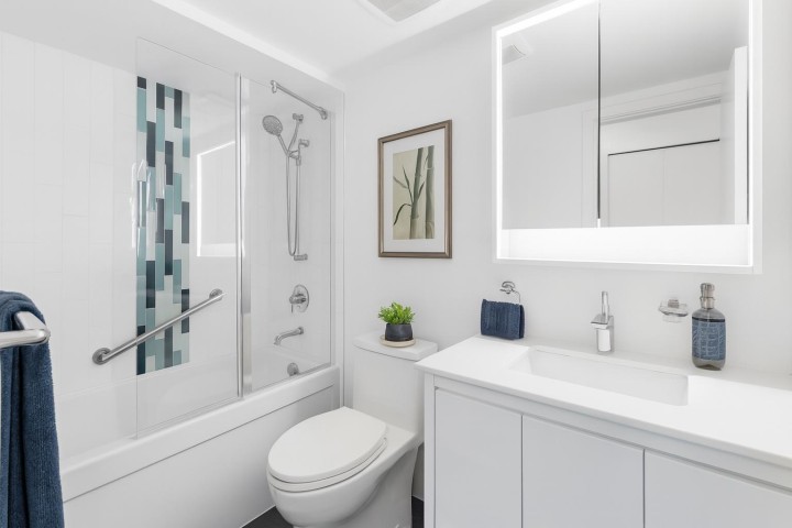 Photo 11 at 202 - 1422 E 3rd Avenue, Grandview Woodland, Vancouver East