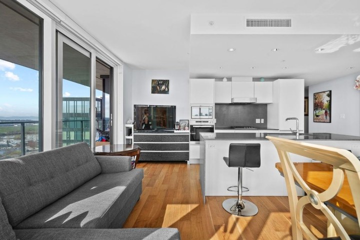 Photo 7 at 1708 - 8555 Granville Street, S.W. Marine, Vancouver West