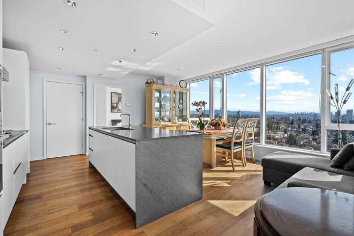 Photo 10 at 1708 - 8555 Granville Street, S.W. Marine, Vancouver West