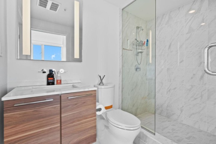 Photo 18 at 1708 - 8555 Granville Street, S.W. Marine, Vancouver West