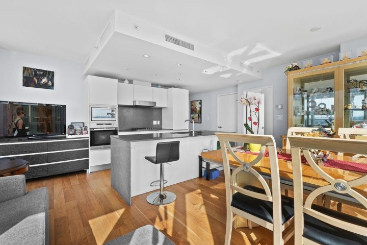 Photo 8 at 1708 - 8555 Granville Street, S.W. Marine, Vancouver West