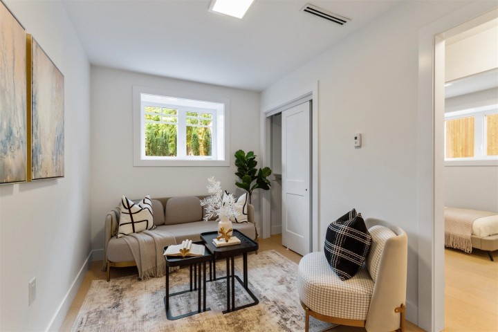 Photo 6 at 1922 William Street, Grandview Woodland, Vancouver East