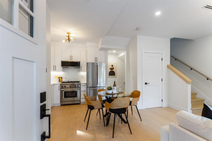 Photo 3 at 1922 William Street, Grandview Woodland, Vancouver East