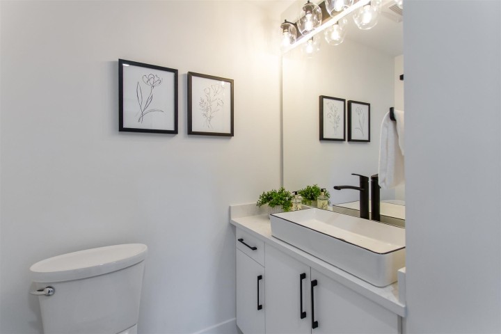 Photo 9 at 1922 William Street, Grandview Woodland, Vancouver East