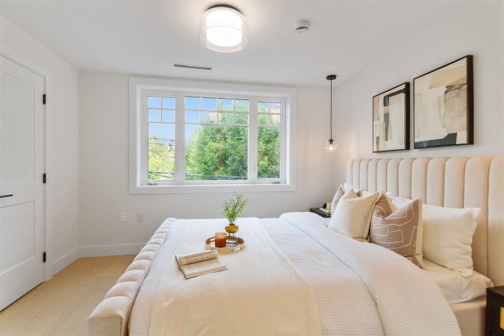 Photo 10 at 1922 William Street, Grandview Woodland, Vancouver East