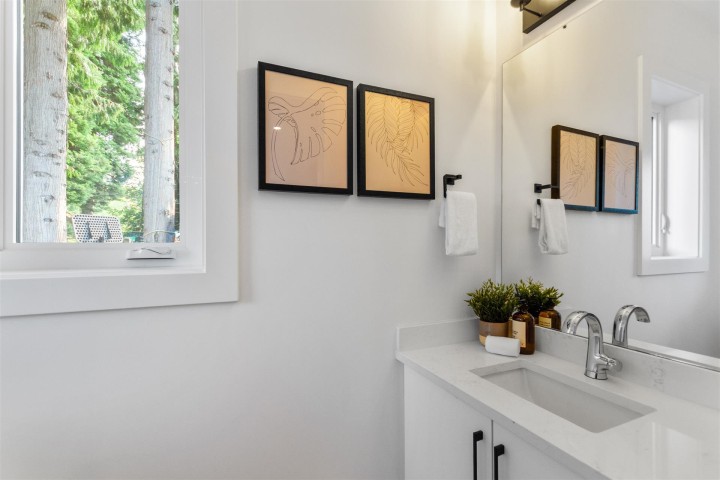 Photo 19 at 1922 William Street, Grandview Woodland, Vancouver East