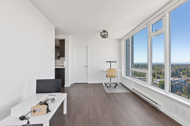 Photo 5 at 2902 - 5515 Boundary Road, Collingwood VE, Vancouver East