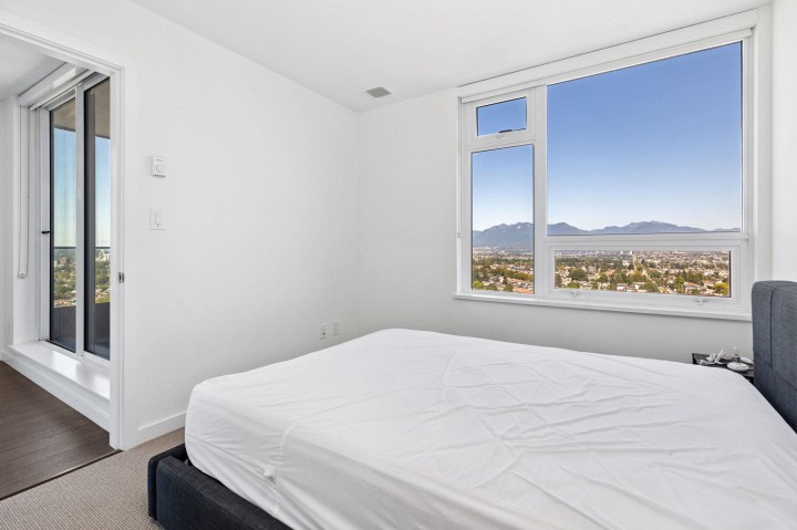 Photo 9 at 2902 - 5515 Boundary Road, Collingwood VE, Vancouver East